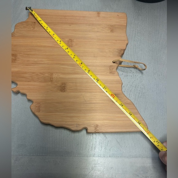 Totally Bamboo Ohio State Shaped Bamboo Serving and Cutting Board - Picture 10 of 13